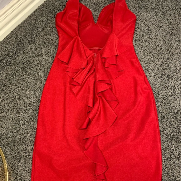 Dress - Picture 2 of 5